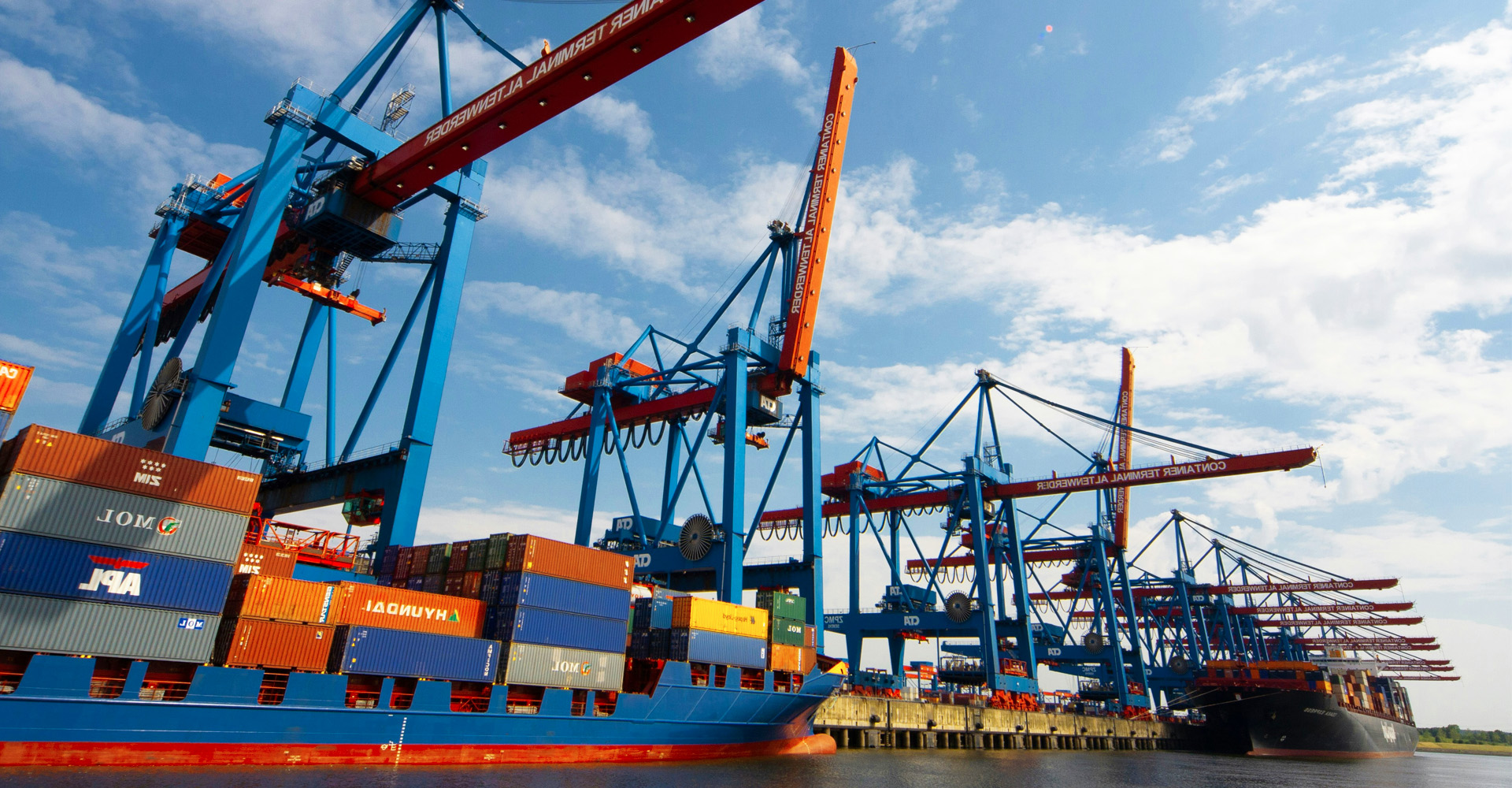 Logistics<br>Supply Chain
